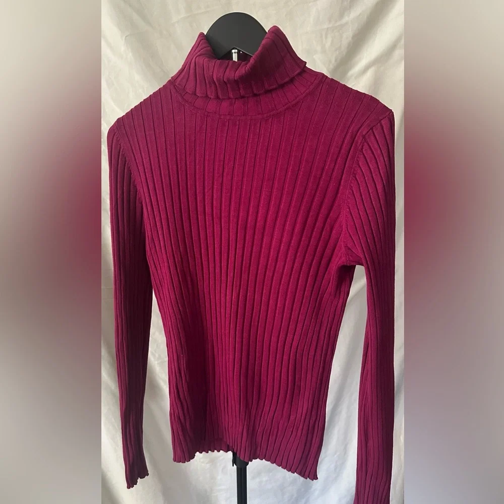 George Dark Raspberry Ribbed Top - Picture 1 of 3